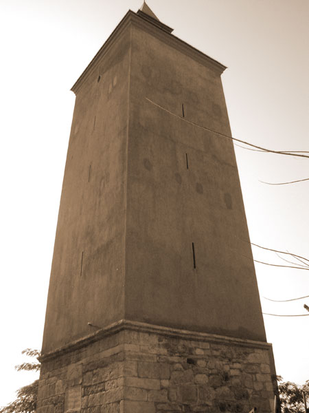 Ο Πύργος Ρολογιού του Σερίφ Αχμέτ